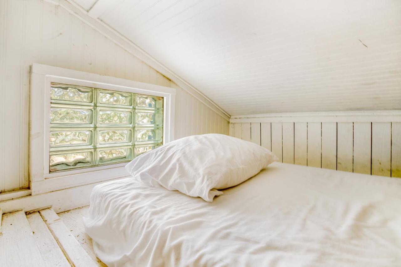 This Place Cottage B Фоли Бич Экстерьер фото